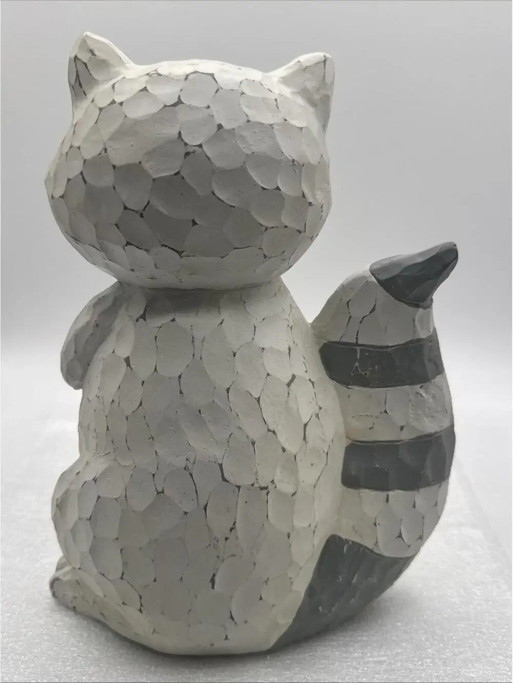 Cracker Barrel Lighted Raccoon LED Flicker Candle Woodland Christmas Lodge 10”